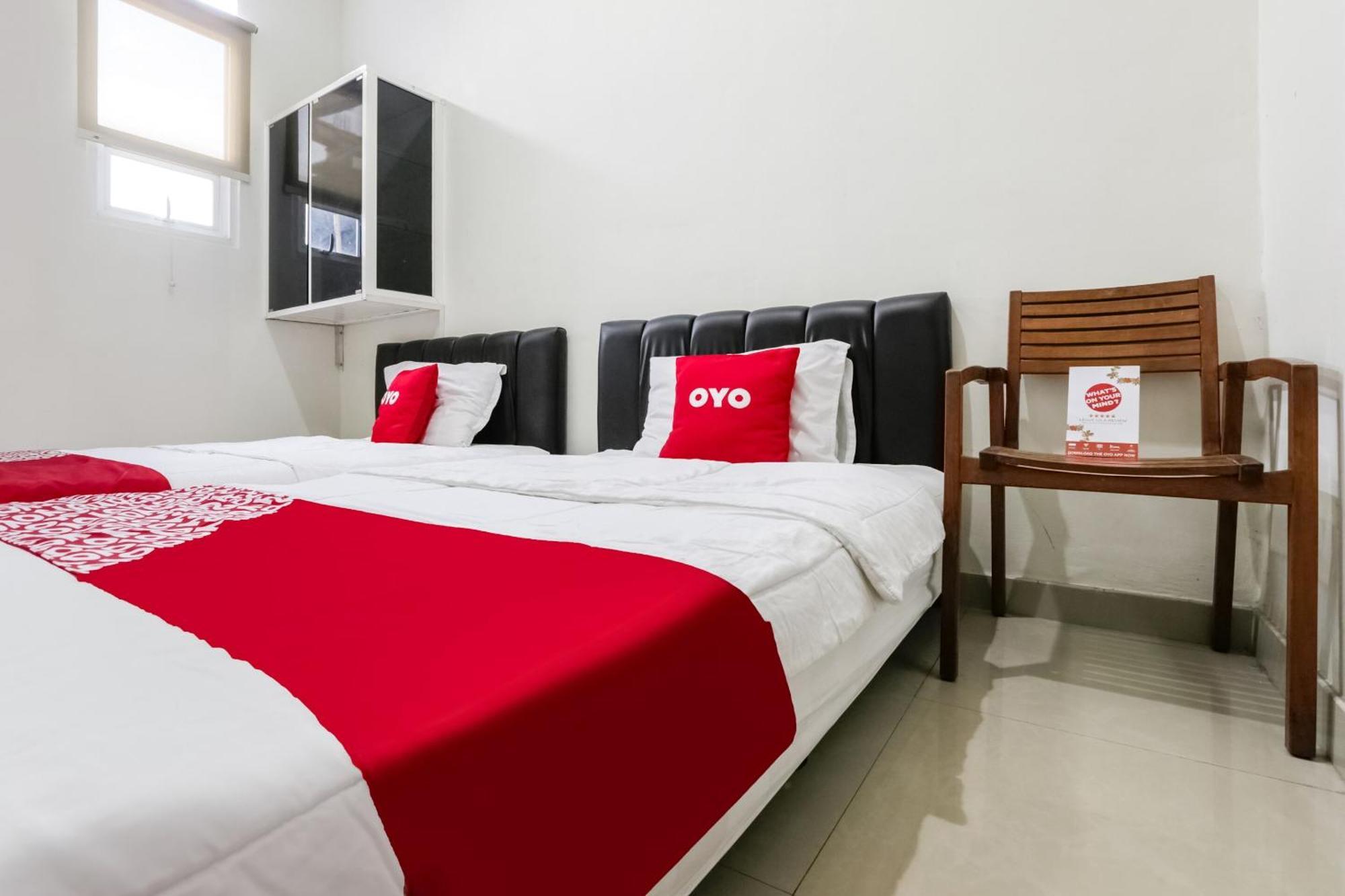 Super Oyo 3838 Tamansari Guest House Solo Екстериор снимка