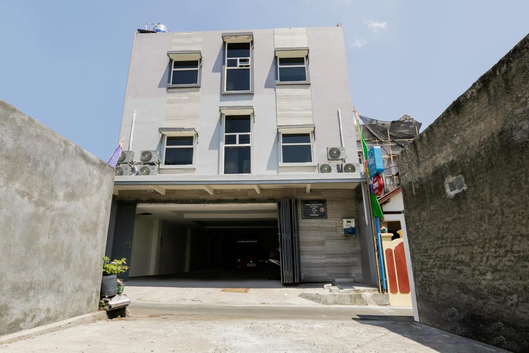 Super Oyo 3838 Tamansari Guest House Solo Екстериор снимка